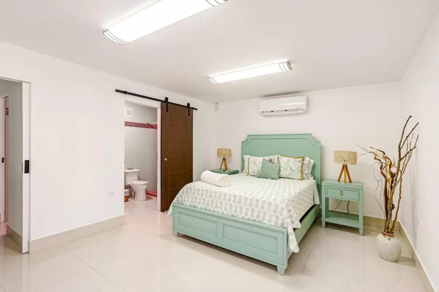 Casa De Verde Suites At Ocean Park San Juan